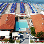 Pranzo al mare per gli ospiti del Bobolino