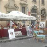 Mercatino Sacravita in piazza Duomo